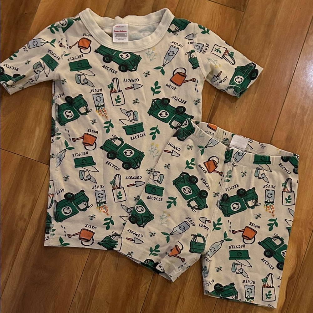 Hanna Anderson short sleeve recycle PJ